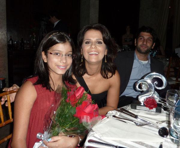 Adriana hoje comora sua decisão vendo sua filha saudável e andando com as próprias pernas