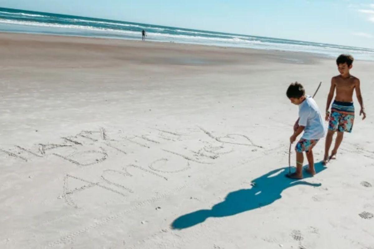 A família Bacuyani já viajou para o México e Panamá e leva as cinzas de Amelie para todas as viagens