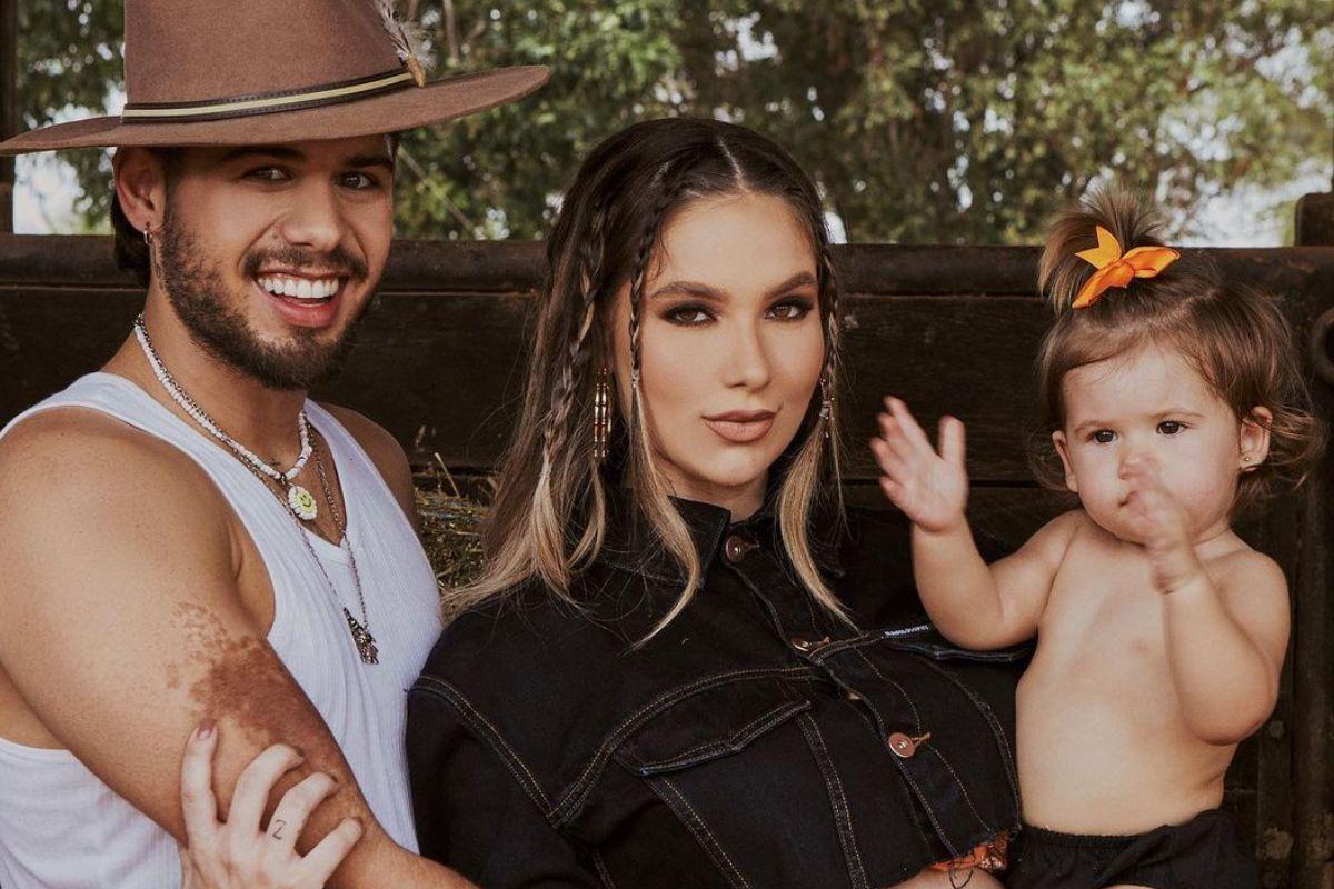 A influenciadora falou que é grata pela família que tem