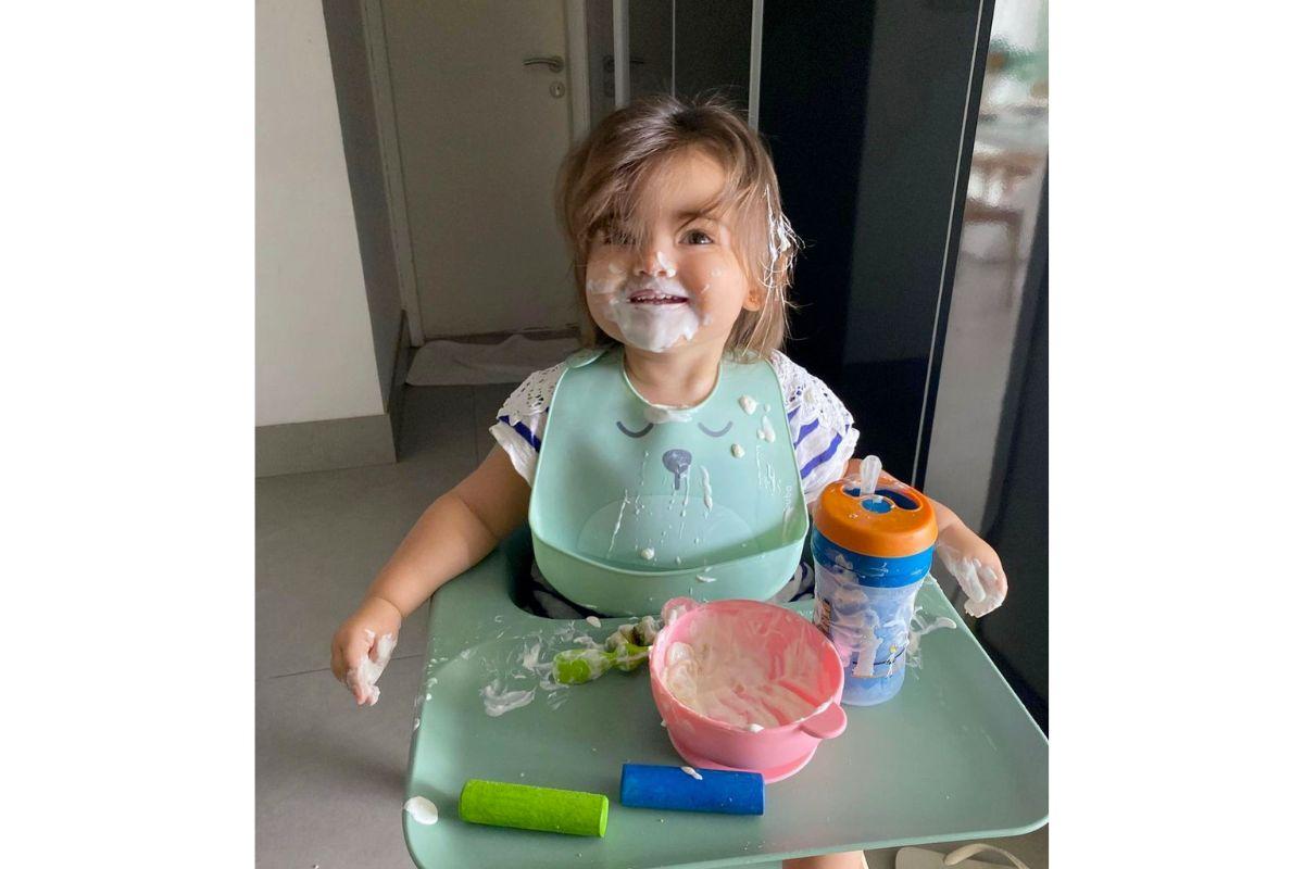 Alice tem um ano