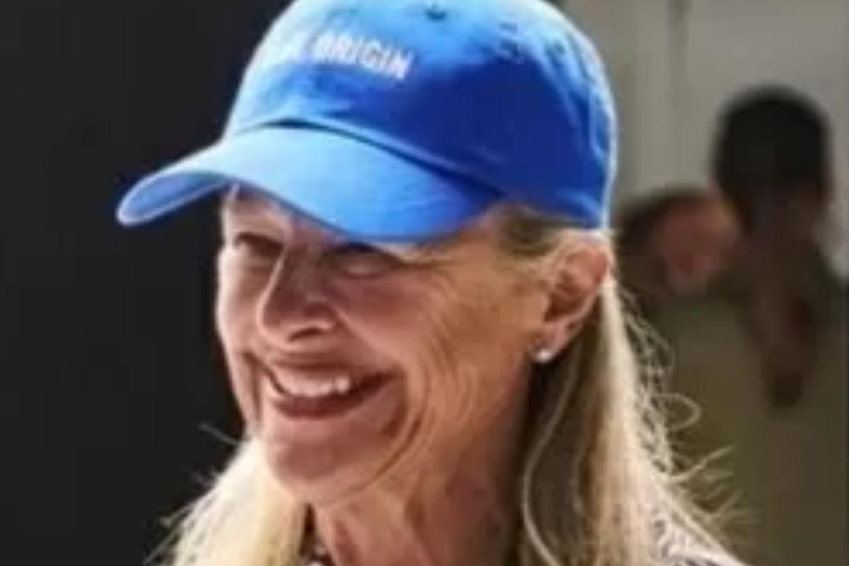 Laura Shepard Churchley foi ao espaço sessenta anos depois do histórico voo do pai