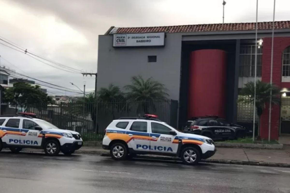 Mulher encontra feto na geladeira de casa