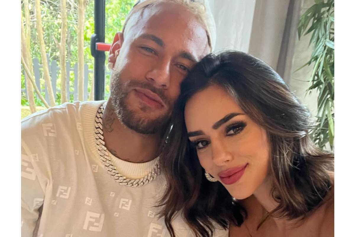Bruna Biancardi confirmou fim do relacionamento com Neymar Jr. nas redes sociais