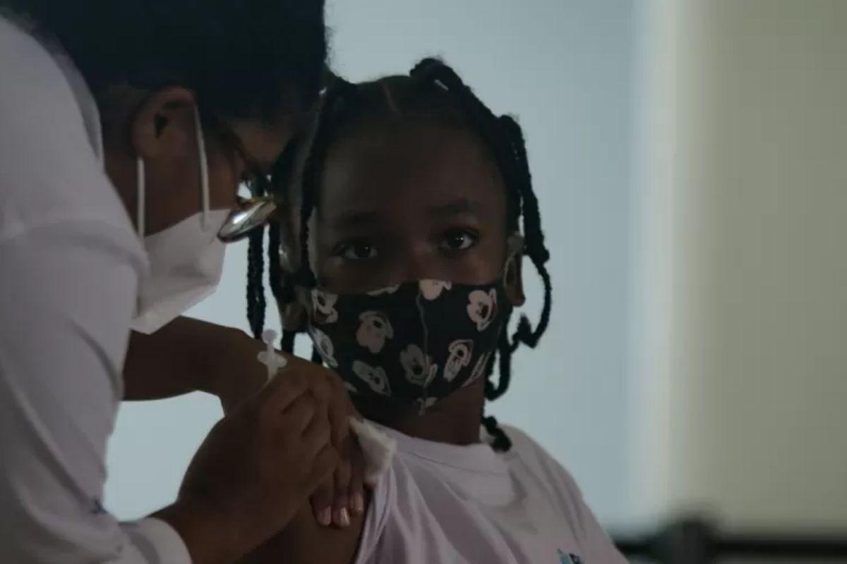 O objetivo é aumentar a taxa de aplicação de imunizantes em crianças no Rio, segundo Soranz