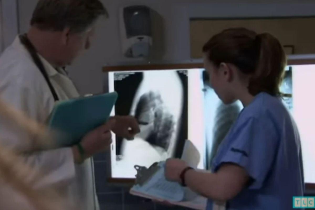 Mãe descobre estar grávida de gêmeos na hora de dar a luz