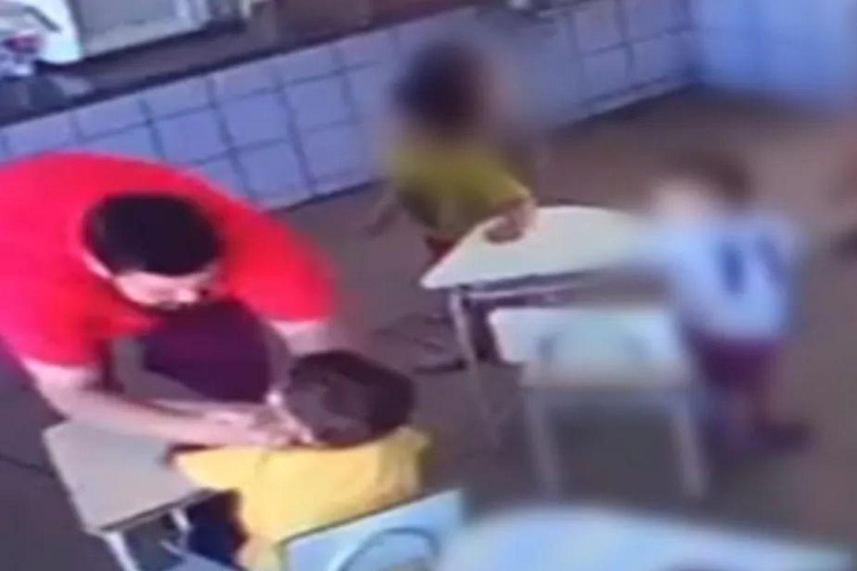 Os pais da criança contam que precisaram providenciar psicólogo para o filho (Foto: Reprodução/G1)