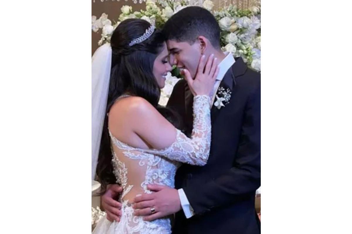 Zé Vaqueiro e Ingra Soares se casaram no dia 25 de outubro