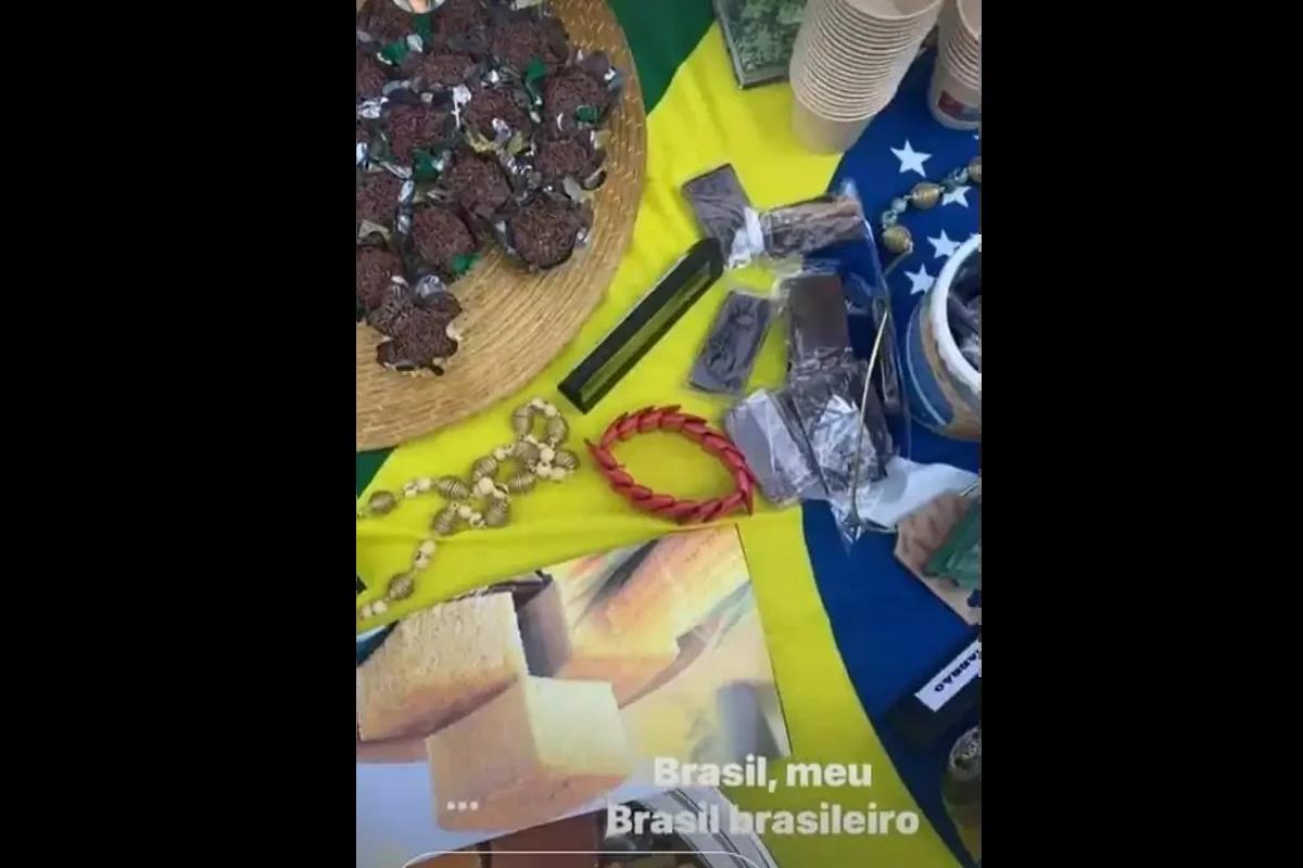 Festa com comidas brasileiras