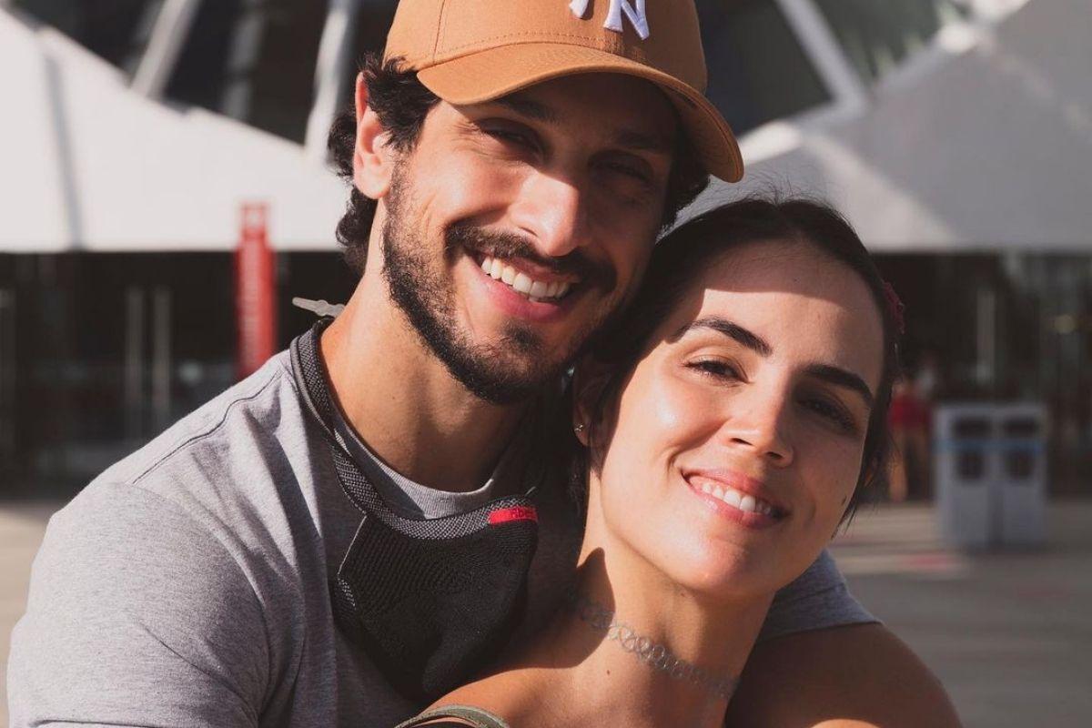 Vem bebê aí! Pérola Faria anuncia primeira gravidez 3 dias após noivado