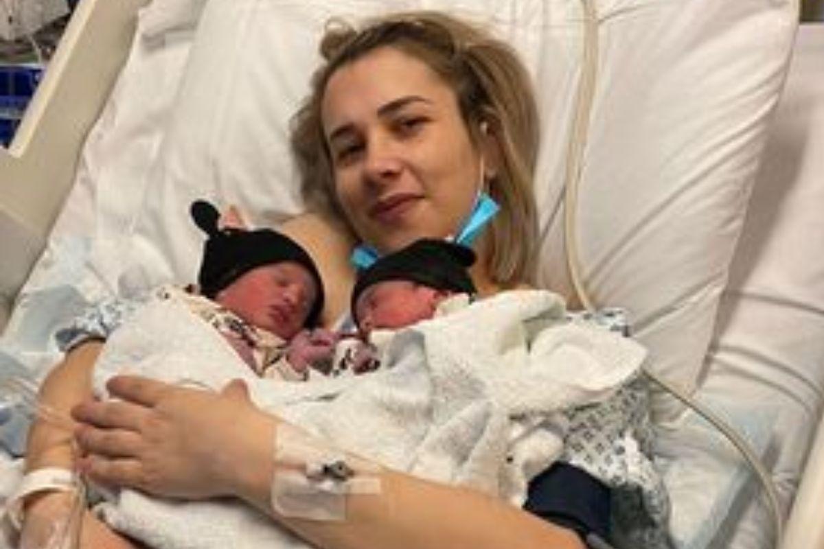 Depois de desistir de ter filhos, Alina Luca engravidou duas vezes em uma semana