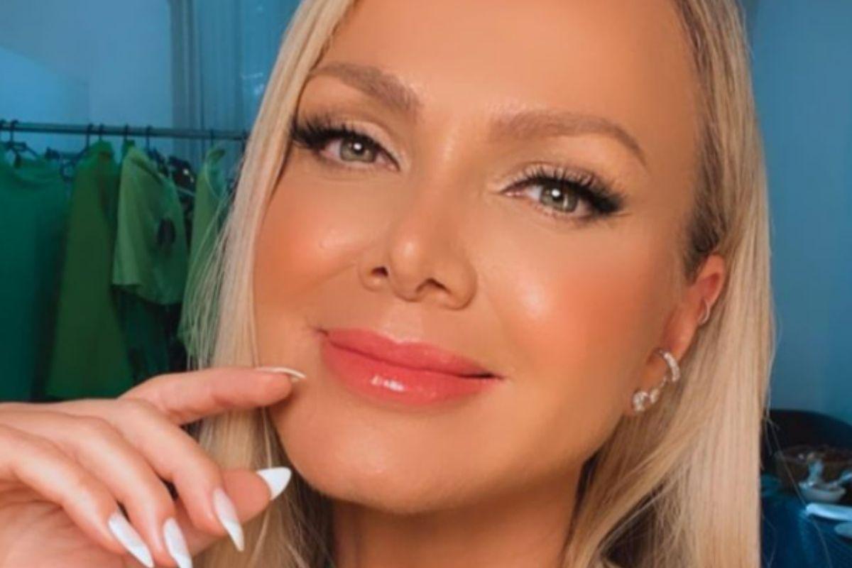 Apresentadora Eliana