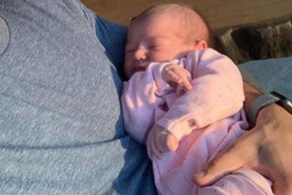 Zoe é a cara da mãe! (Foto: Reprodução Instagram)
