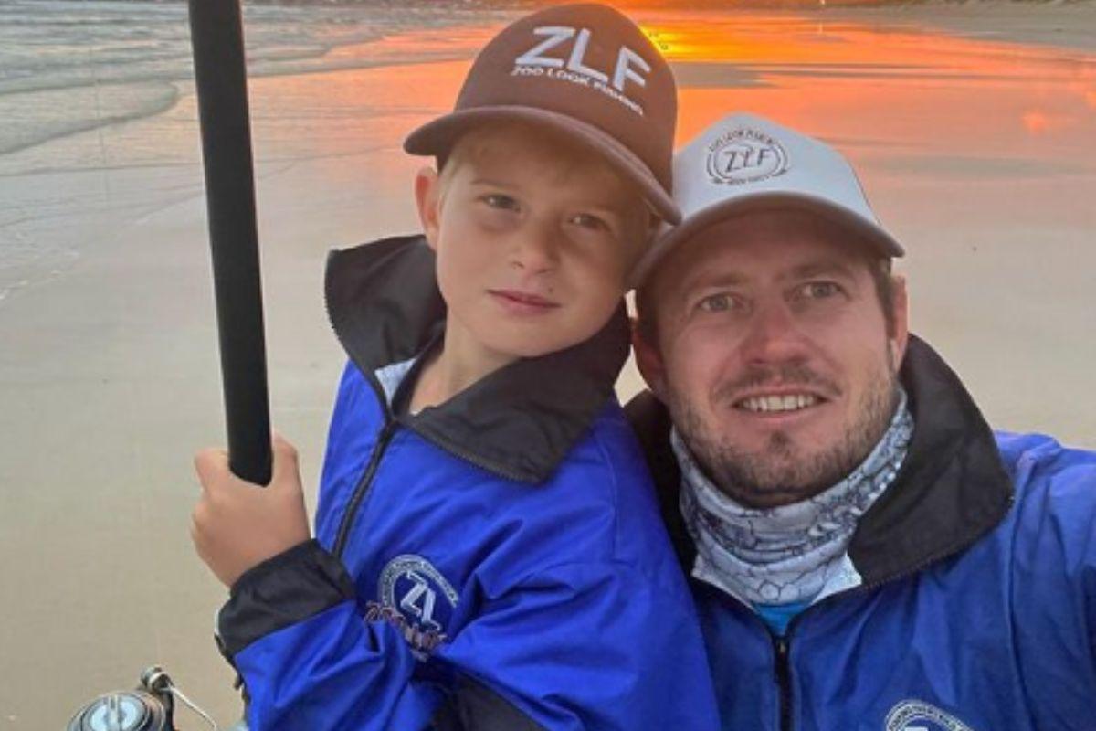 Xander e o filho pescando juntos