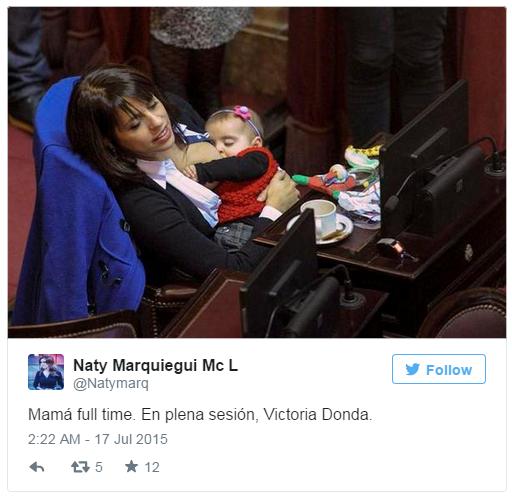 Deputada amamentando 1