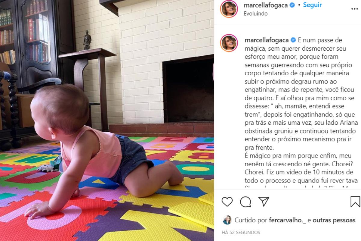 Sophia aparece engatinhando na imagem publicada pela mãe