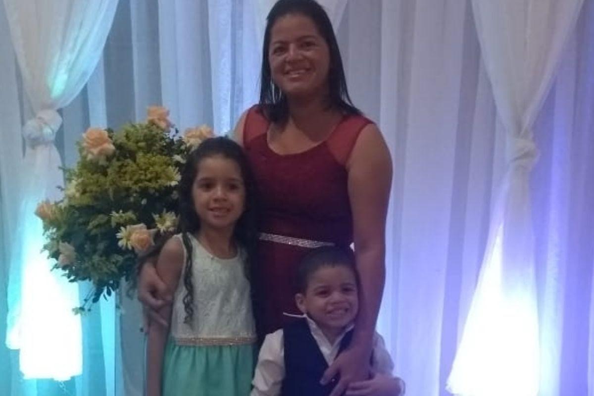 Márcia Raquel de Sousa Silva tem dois filhos, e o mais novo tem TDAH