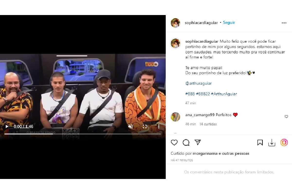 Arthur Aguiar se emocionou muito durante vídeo da filha e esposa