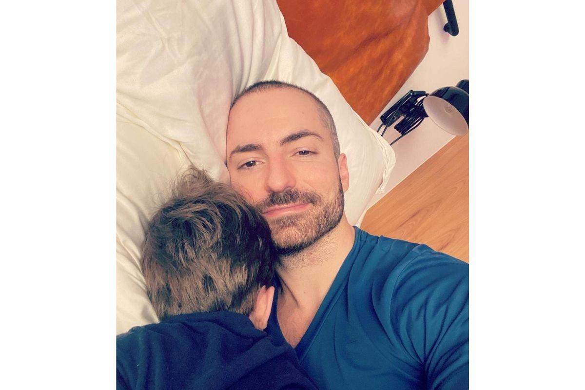 Thales e o filho, Gael