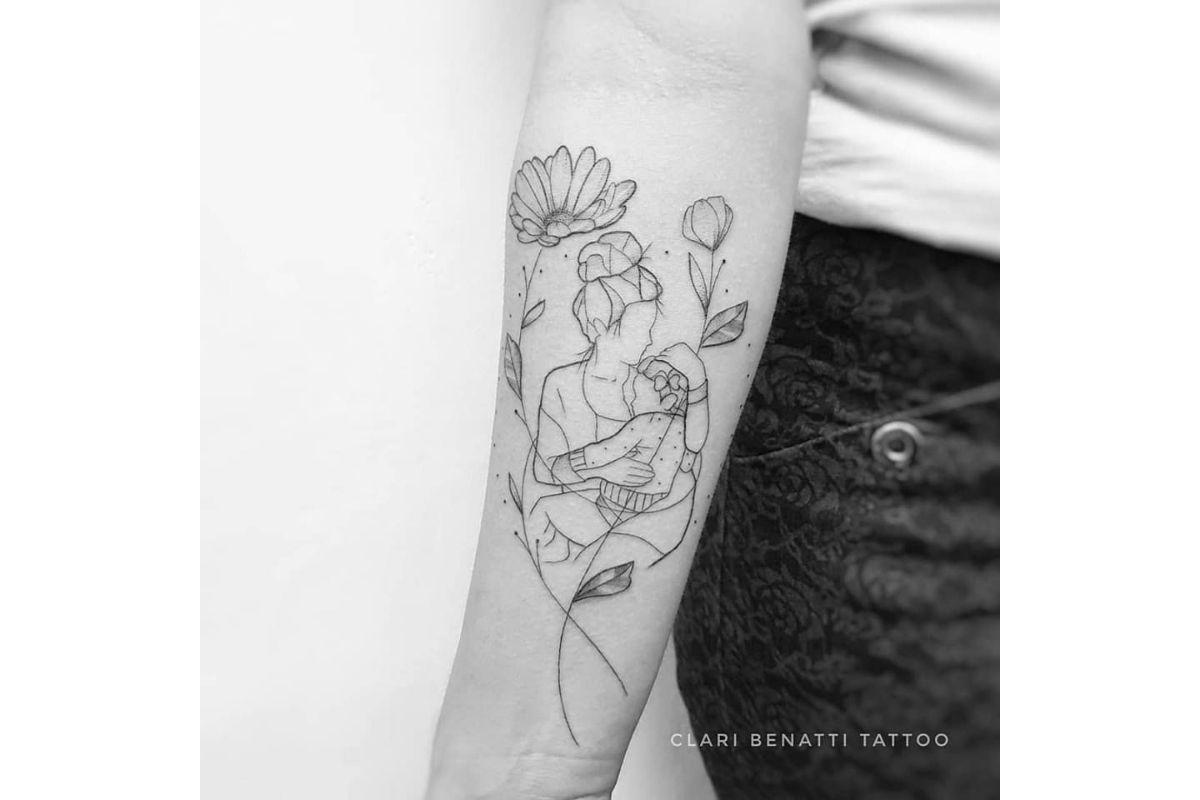 Tatuagem para o filho com linhas simples