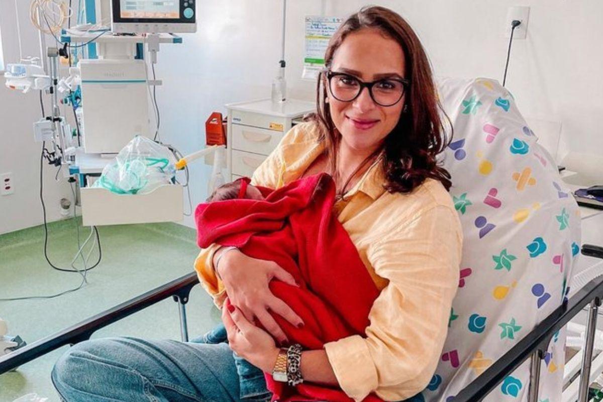 Leticia Cazarré e a filha mais nova