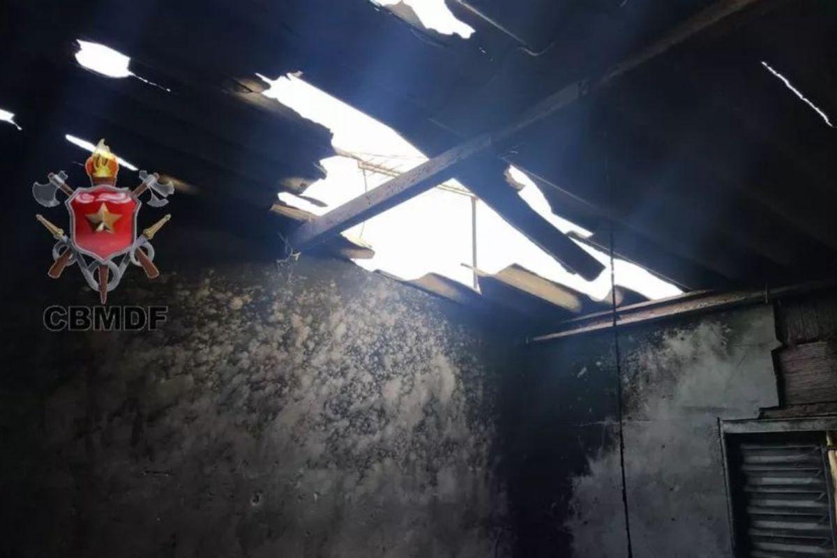 Menina de 7 anos salva irmãos mais novos de incêndio (Foto: CBMDF/Reprodução)