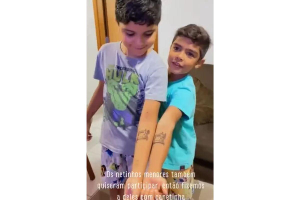 Netos fazem tatuagem de brincadeira