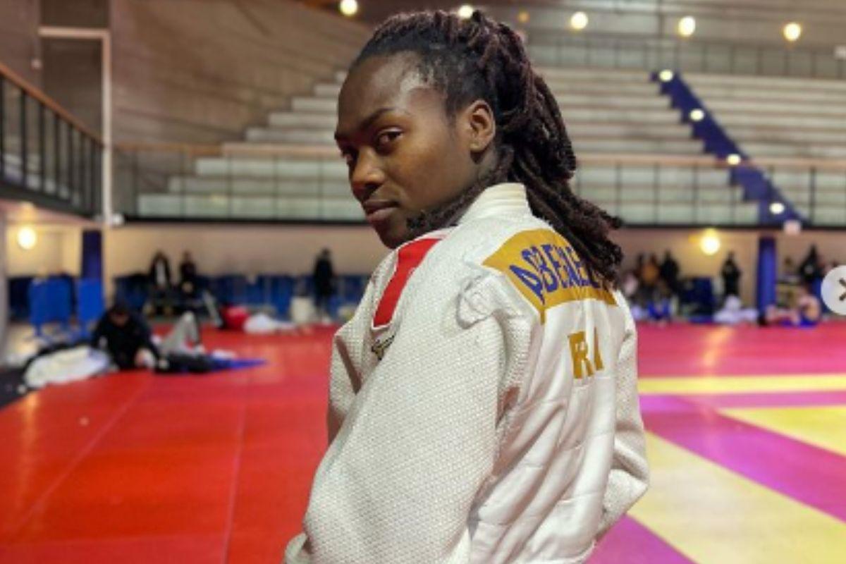 Lutadora Clarisse Agbegnenou