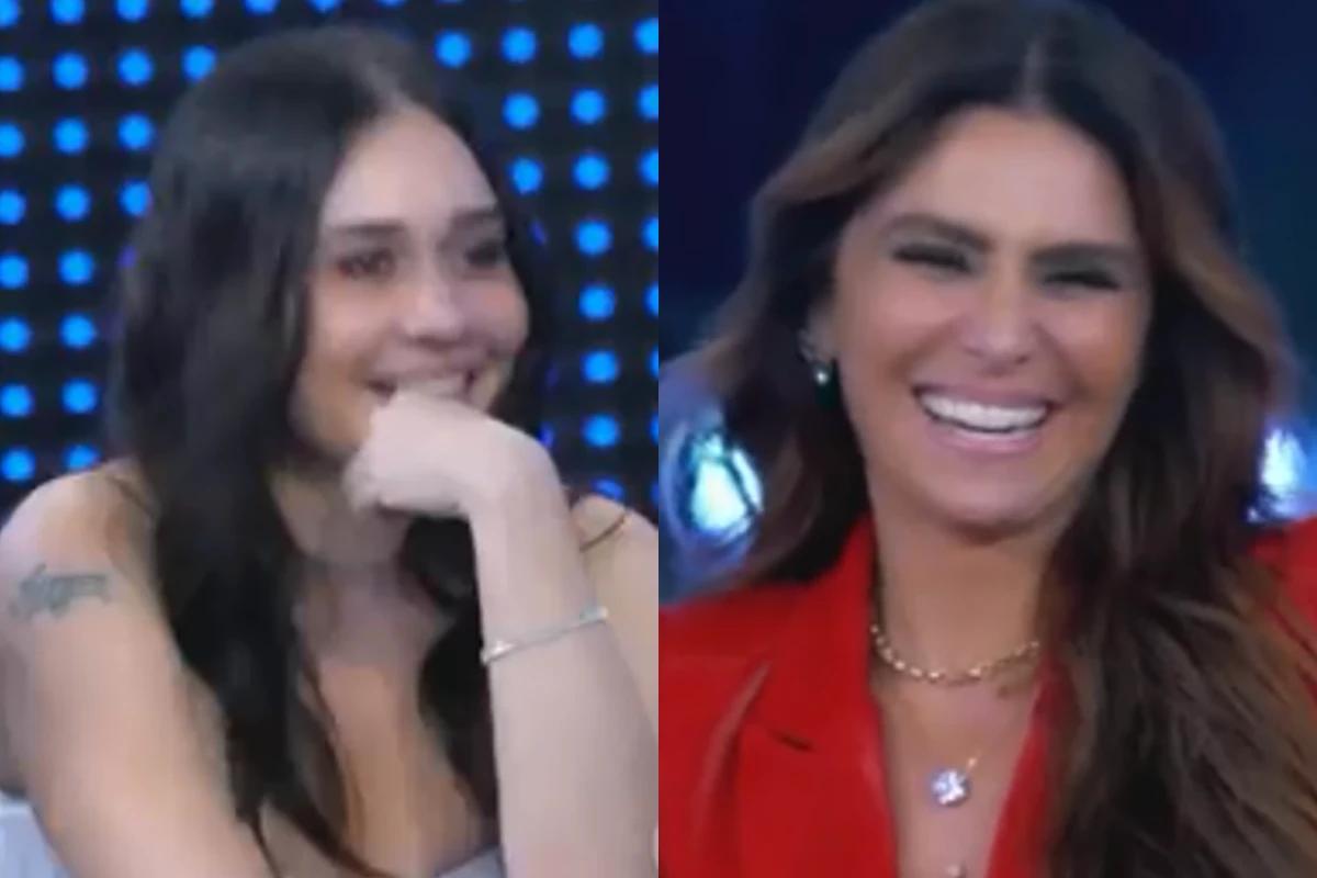 mulheres sorrindo