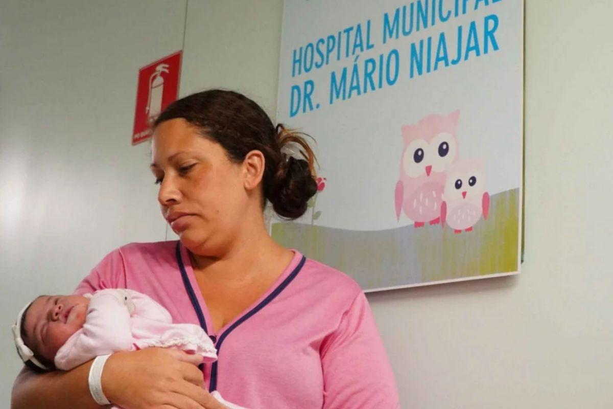 Grávida salva filha mais velha de ataque de pitbulls