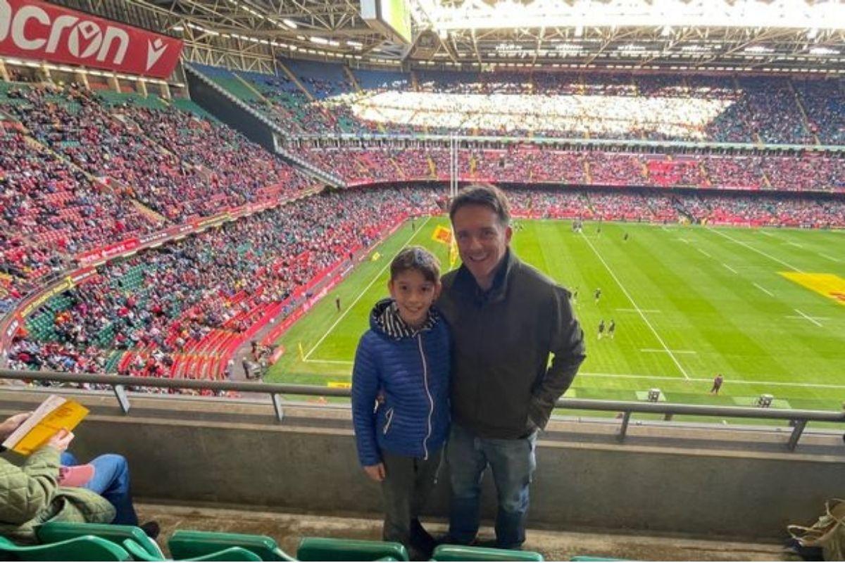 Era a primeira vez que o menino ia em um jogo