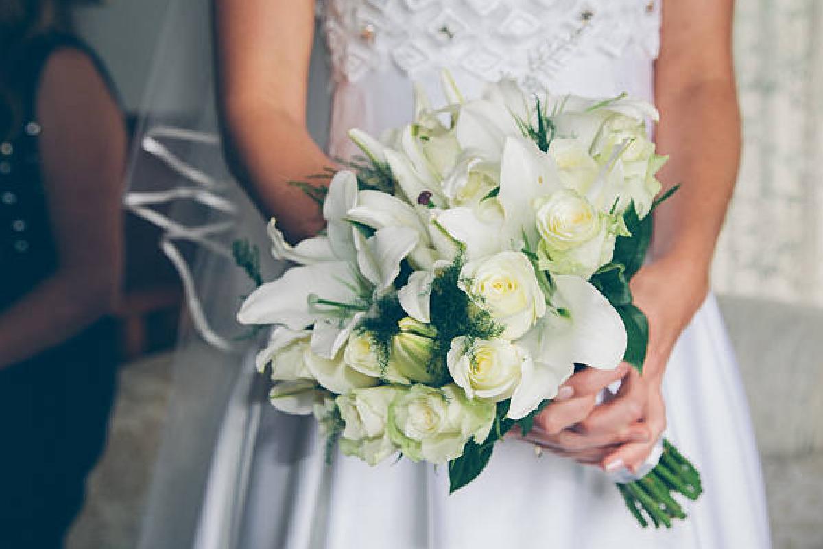 A noiva expulsou a sobrinha de 4 anos do casamento