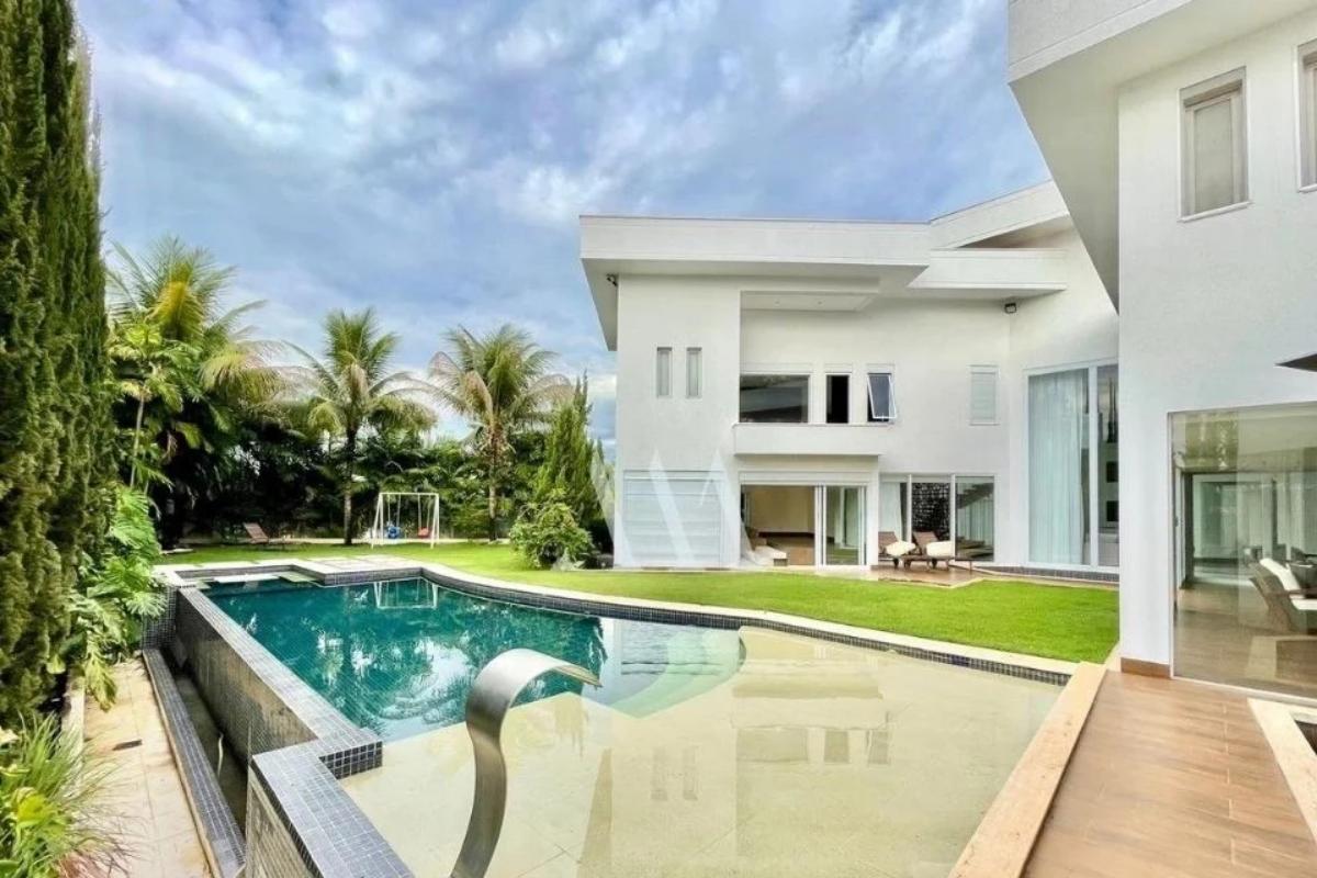A casa em que a família viveu está custando R$13 milhões de reais