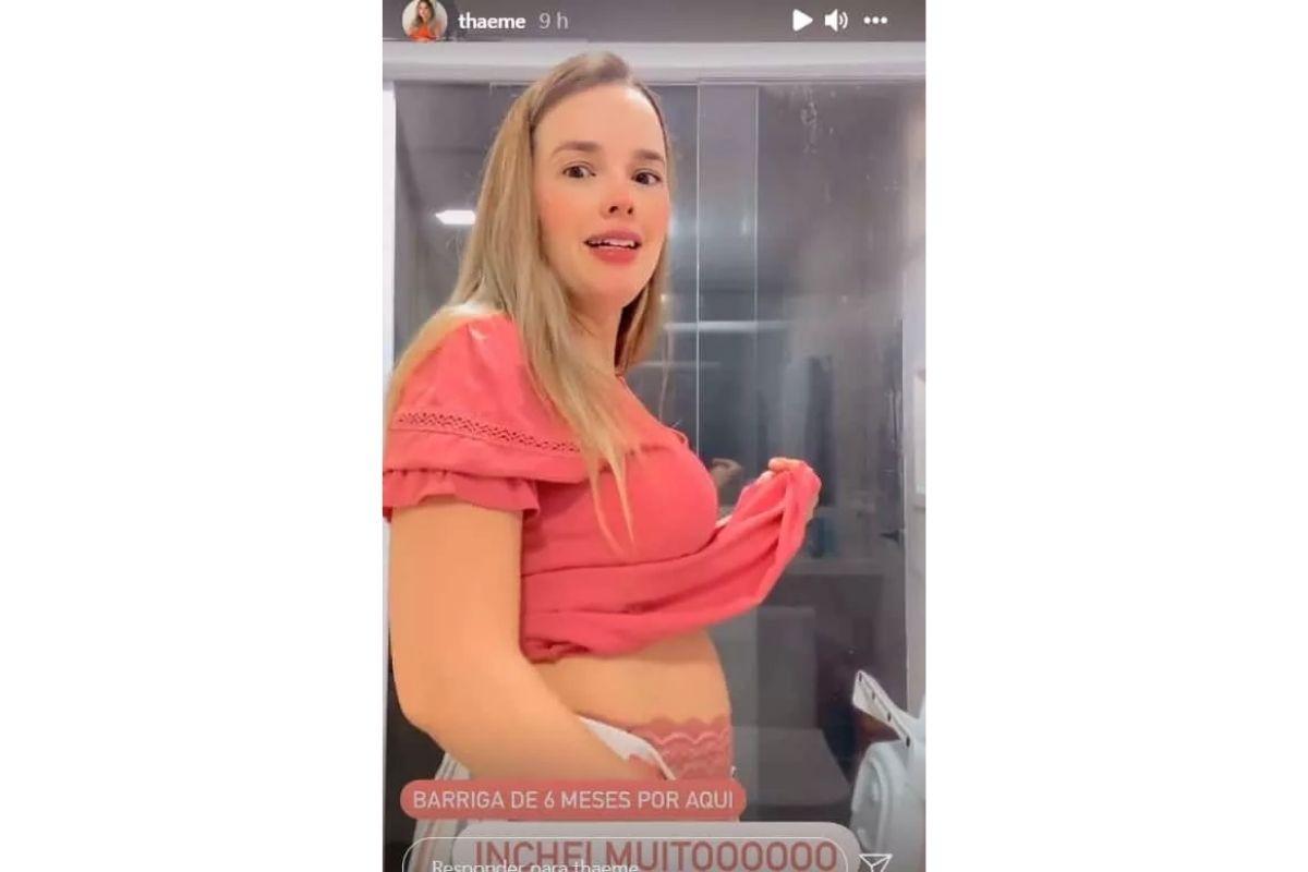 A sertaneja desabafou sobre as mudanças no corpo