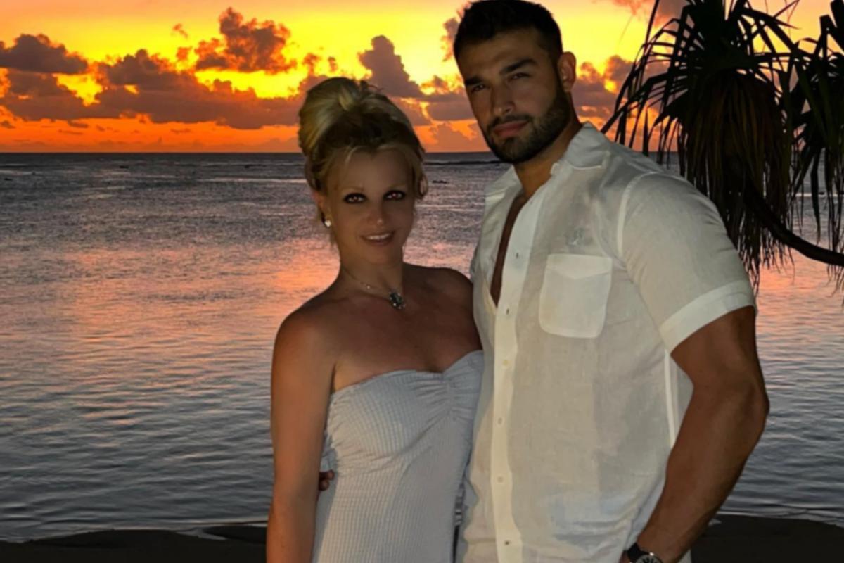 Britney Spears não vai chamar a família para casamento que acontecerá hoje com Sam Ashgari