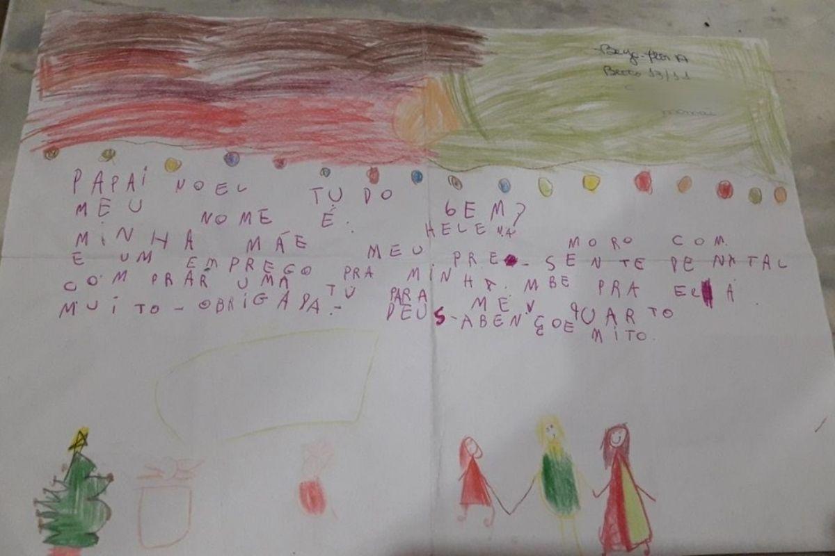 A menina escreveu uma carta pedindo um emprego para a mãe