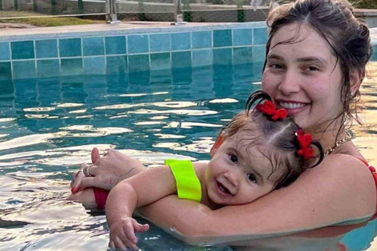 Virginia faz desabafo sobre críticas que vem recebendo sobre a filha