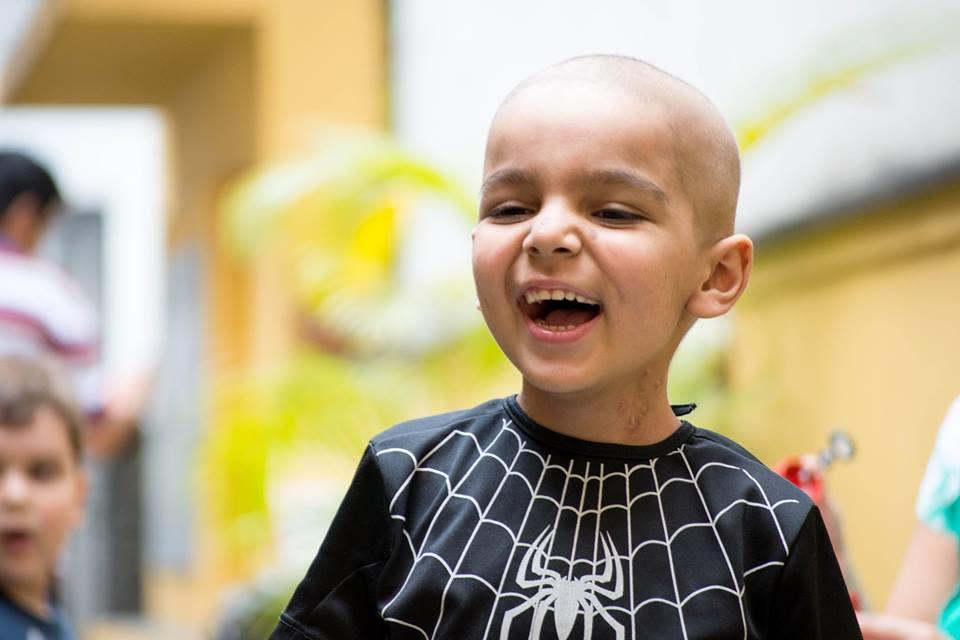 Heitor agora está se recuperando e podendo aproveitar a infância ao lado de quem ama!
