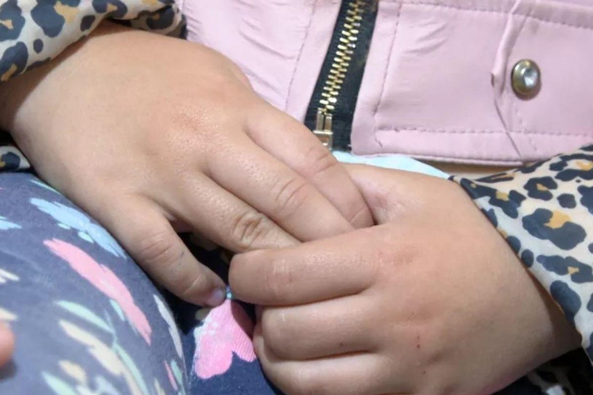 Casos de maus-tratos relacionados a crianças e adolescentes crescem em mais de 20% no ano de 2021