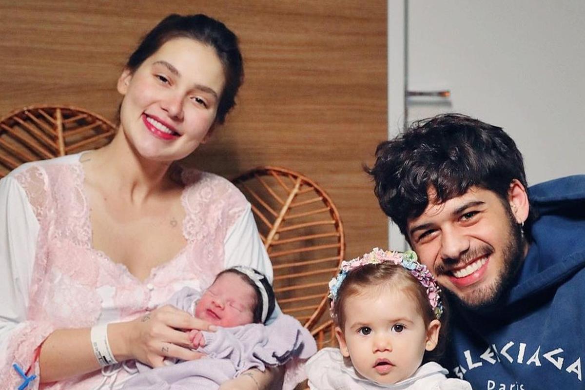 Virginia com a família