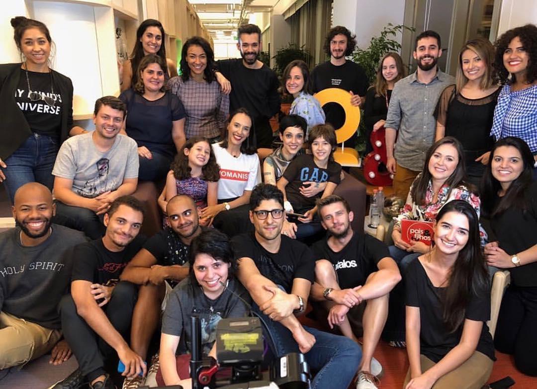 Olha só o timaço da Youse + Pais&Filhos que fez tudo acontecer perfeitamente! (Foto: Divulgação/Pais&Filhos)