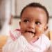 Falta de sorriso no bebê: o que isso pode indicar sobre o desenvolvimento infantil