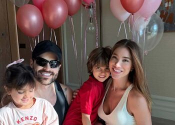 Romana e Alok comemoram os 4 anos da filha Raika em momento intimista em Dubai