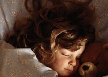 Pesadelos: saiba quais as causas e como atinge as crianças