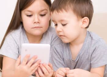 Telas: quais metodologias utilizar para proteger as crianças de excessos?