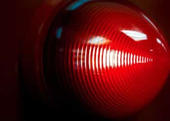 Será que minha dor é mesmo fibromialgia? Entenda os sintomas, causas e tratamento