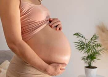 Trombofilia na gravidez é um fator de risco? Saiba qual o tramento e como ela se desenvolve