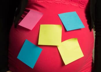 Tradicional ao moderno: como os nomes de bebês mudaram com as gerações?