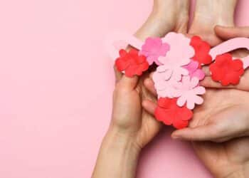 Colo do útero: mudanças e cuidados na gravidez e ciclo menstrual