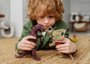 De onde vêm os nomes dos dinossauros e por que seu filho vai adorar saber disso