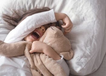 Melatonina: descubra como o “hormônio do sono” pode ajudar sua família